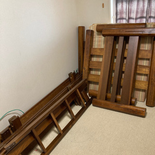 2段ベッドの画像