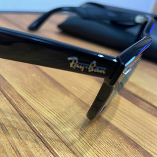 Ray Ban_ カラーサングラスの画像