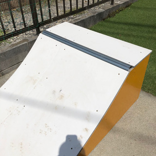 スケートボードランプ(引き取り限定) 引き取り限定 スケボークォーターランプ2個セット