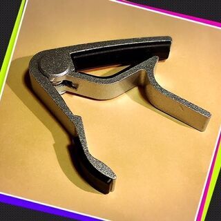 全国送無 ギター カポ カポタスト ワンタッチ式 合金製 シルバーの画像