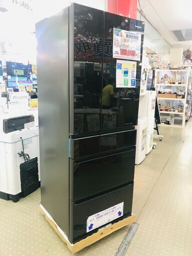 未使用品 Panasonic 550L 6ドア パーシャル搭載冷蔵庫 NR-F554HPX