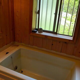 プライベートオートキャンプに最適地（ログ小屋３LDK付）の画像