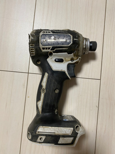マキタ インパクトドライバー
