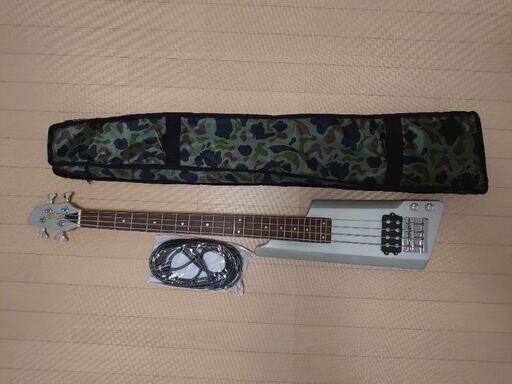 ベース⭐ソフトケースとシールド付き