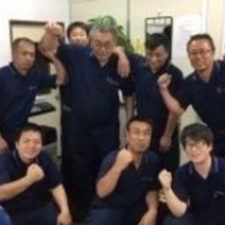 【未経験者歓迎】2t 4tセールストラックドライバー/未経験OK...