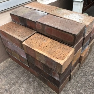 レンガ 36個