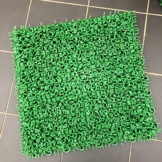 人工芝ジョイントマット 30×30cm 17枚