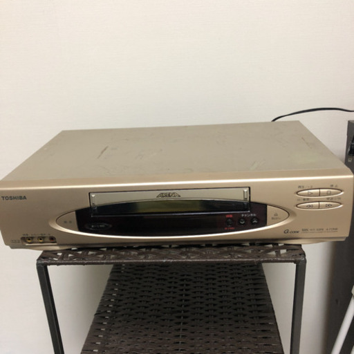 ビデオデッキ TOSHIBA  東芝　A-FDN8 ARENA