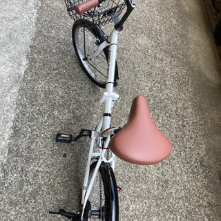 20インチ折りたたみ自転車カゴ付きの画像