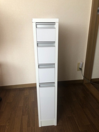 隙間　収納