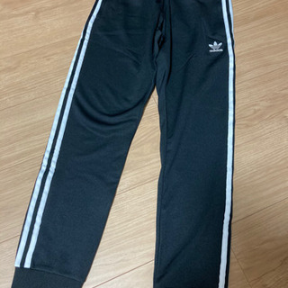adidas アディダス トラックパンツ
