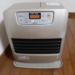 石油ファンヒーター　12年製　未使用