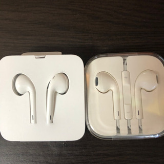 取引中です　　未使用　iPhoneイヤホン