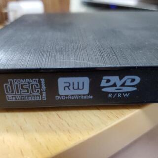外付けDVDドライブ+おまけ付きの画像