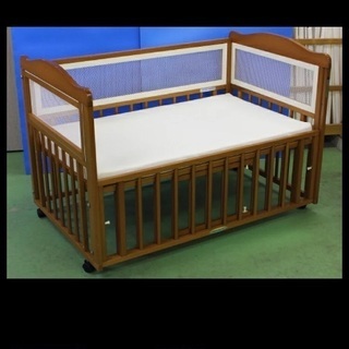 ベビーベッド（受け渡し予定者決定済）の画像