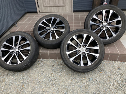 決定　18インチ　タイヤホイール　エスティマ　タイヤ交換時期