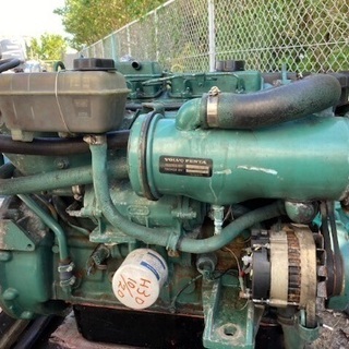 船エンジン 部品どり VOLVO PENTA ボルボ ペンタ モデル AD31 エンジンパーツ エンジン部品の画像