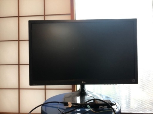 モニターテレビ