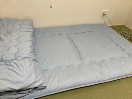 掛け布団、敷布団セット（カバー無し）
