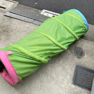 【IKEA】テントに付けられるトンネルBUSAの画像