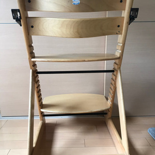 子供用　椅子の画像
