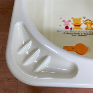 【美品】排水口つきベビーバス　プーさん　水遊びの画像