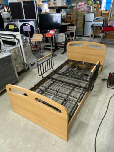 専用マット付きでお買得!!ニトリ 電動ベッド ライズ2 2モーター 配送