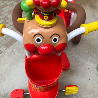 【アンパンマン】三輪車の画像