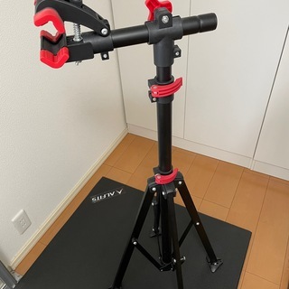 ロードバイク　自転車　メンテナンススタンド