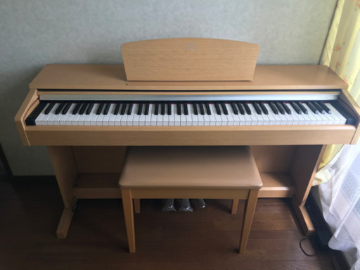 ヤマハ　電子ピアノ　YDP-140C