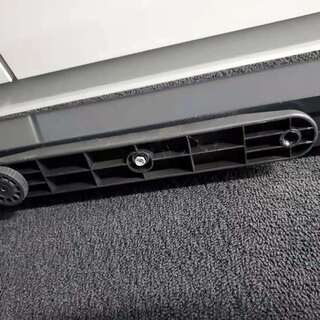 100型プロジェクタースクリーンの画像