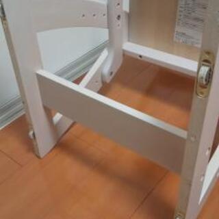 木製学習チェアの画像