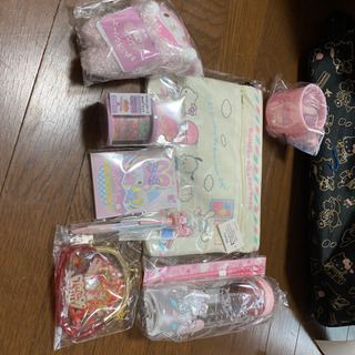 サンリオ福袋キャリーケース中身10点付の画像