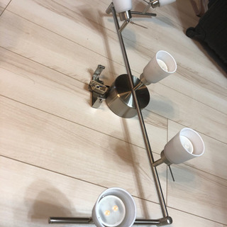 IKEA LEDライト付き