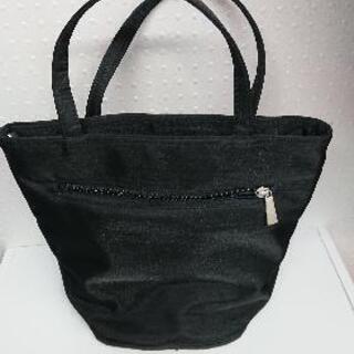 受付中！手提げカバン👜黒色  美品！の画像