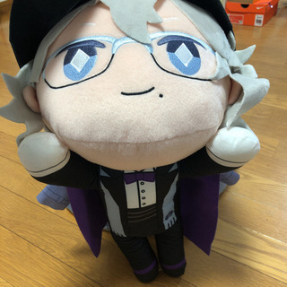 ツイステ アズール メガジャンボ寝そべりぬいぐるみの画像