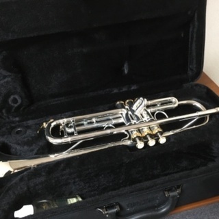 【お取引中】トランペット　シルバー