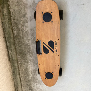 【最終値下げ】電動スケートボードのボードのみの画像