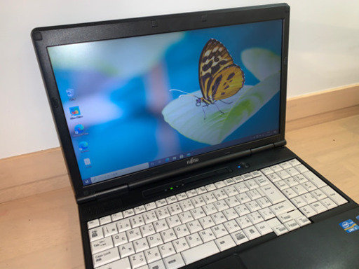 【数量限定】①富士通 ノートパソコン　LIFEBOOK A572 i5 HDD320GB Core i5 無線LAN Windows1