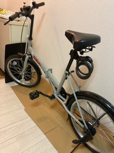 綺麗です！折り畳み自転車鍵付き