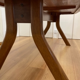 ダイニングテーブル　お取引のお相手が決まりましたの画像