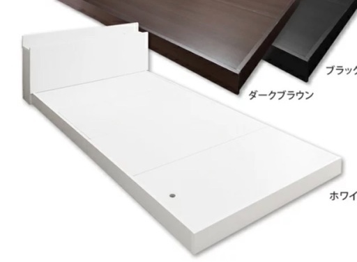 引越しに伴いセミダブルベッド出品します。
