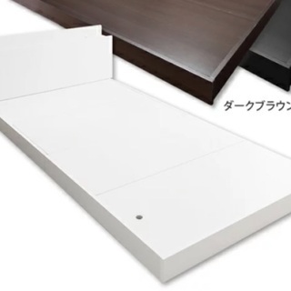 引越しに伴いセミダブルベッド出品します。