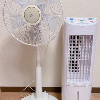 極美品　冷風機　冷風扇　(ほしい方は扇風機もお付けします) 極美品 冷風機 冷風扇 (ほしい方は扇風機もお付けします)