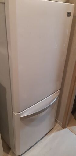 冷蔵庫　Haier 単身・少人数用