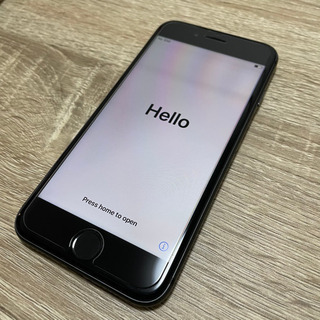 iPhone 8 Space Gray 64 GB SIMフリー 本体