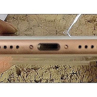 超美品、iPhone8 64G SIMフリー docomo判定◯の画像
