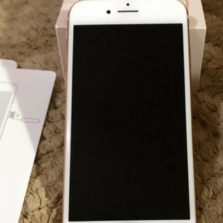 超美品、iPhone8 64G SIMフリー docomo判定◯の画像