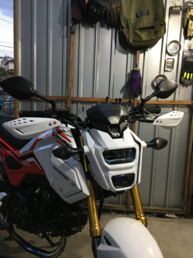低走行2020年jc75グロム　ナイトロン装着
