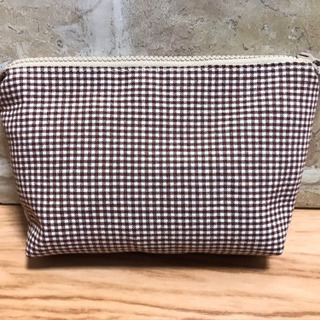 お値下げしました！ハンドメイド　かわいい　ねこ　ポーチ　小物入れ　①の画像